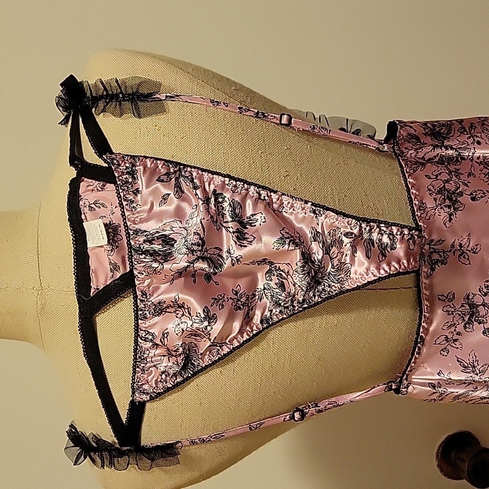 NWT: Cinema Etoile Seductivewear 3 Piece Set - Picture 8 of 12